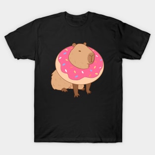 Cute capybara with a dount T-Shirt